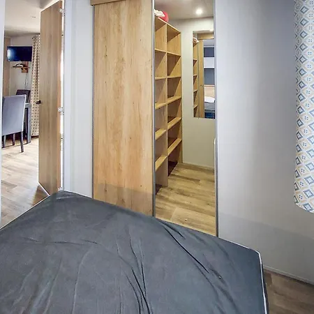 Stacaravan In 3* Saint-Julien-en-Born