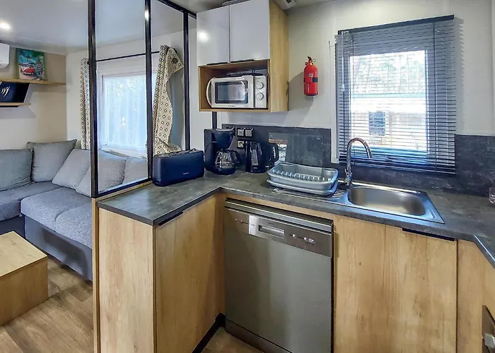 Stacaravan In سان جوليان-أون-بورن